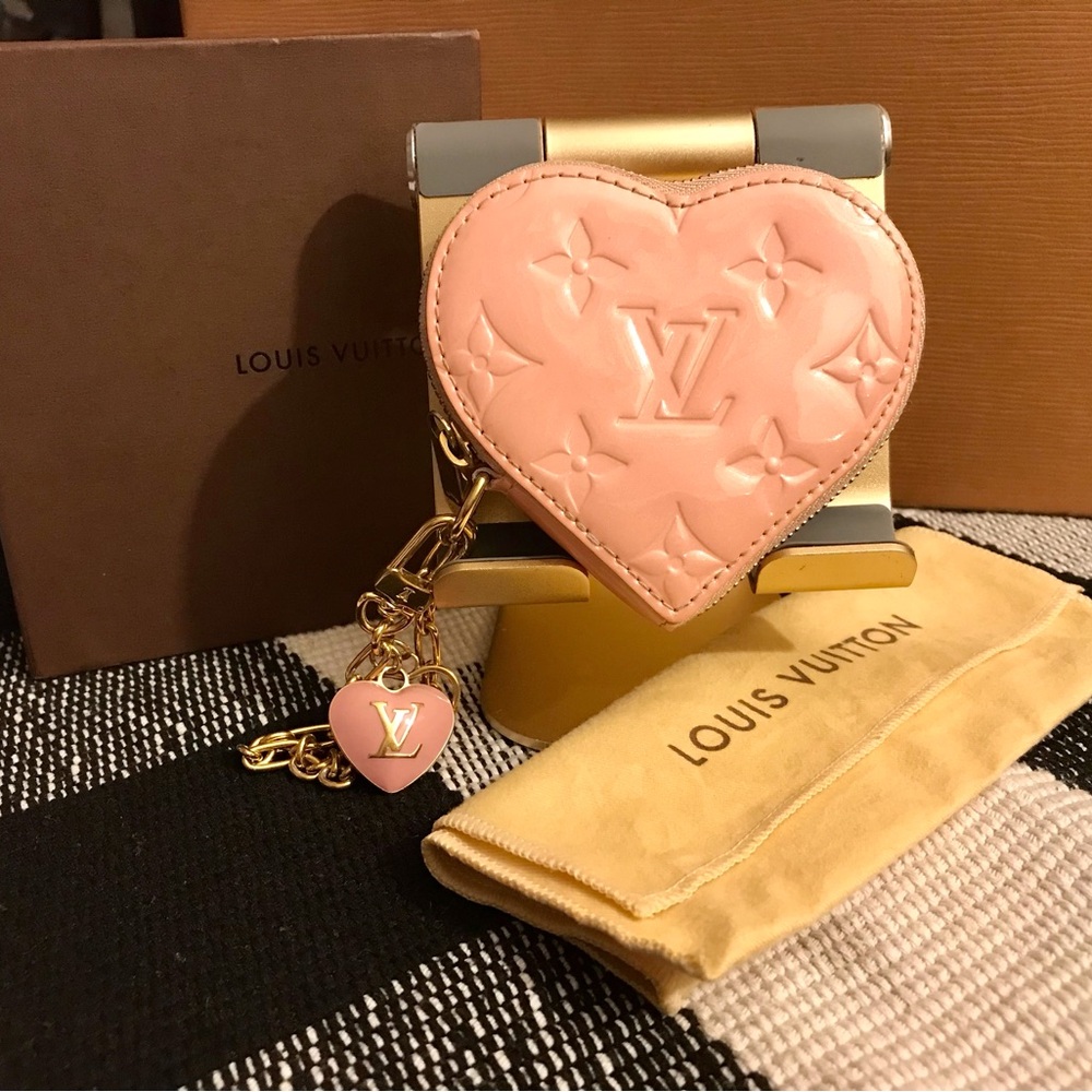 ☺️ SOLD 👏🏻 Louis Vuitton Wristlet - Picture 1 of 6